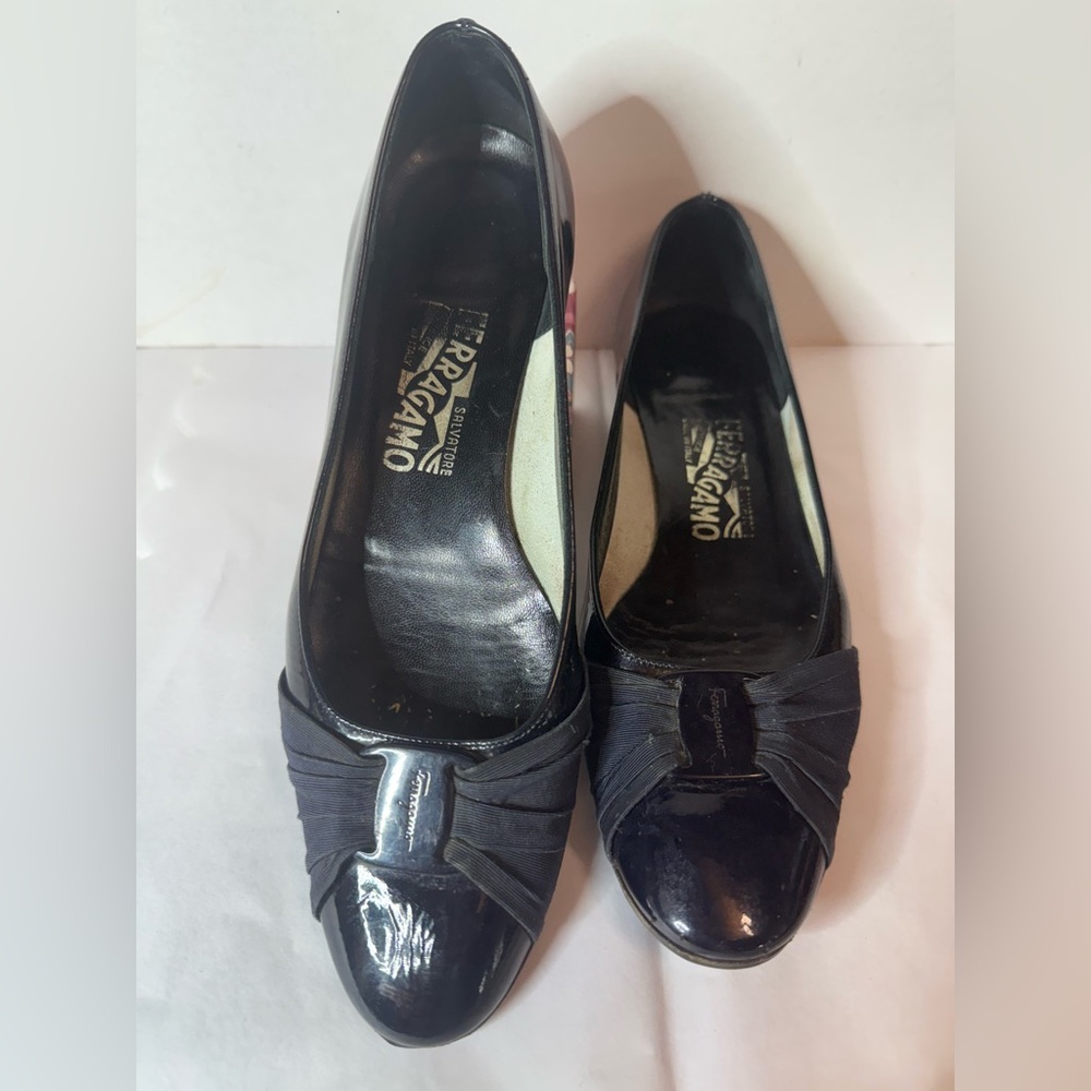 Ferragamo Black Patent Crinoline Flats - Narrow Width